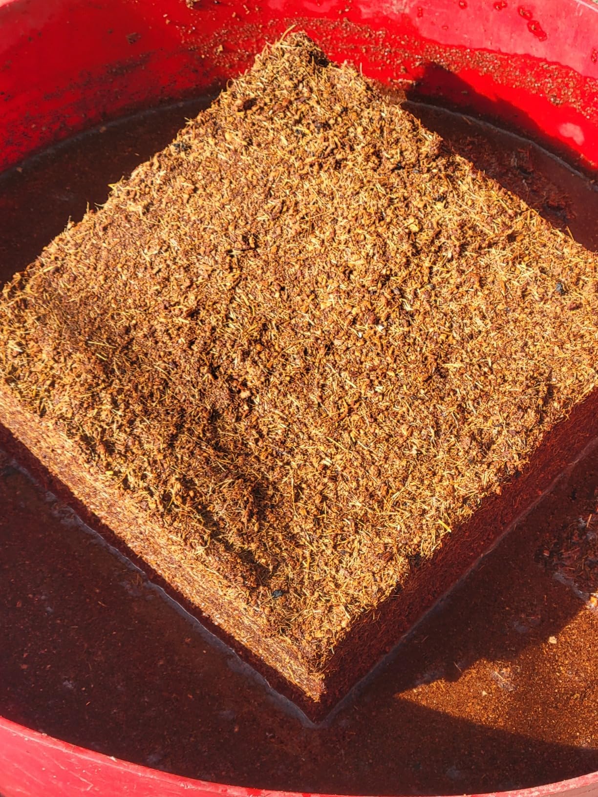 Coco peat Block – 60-70 Liter - Image 4