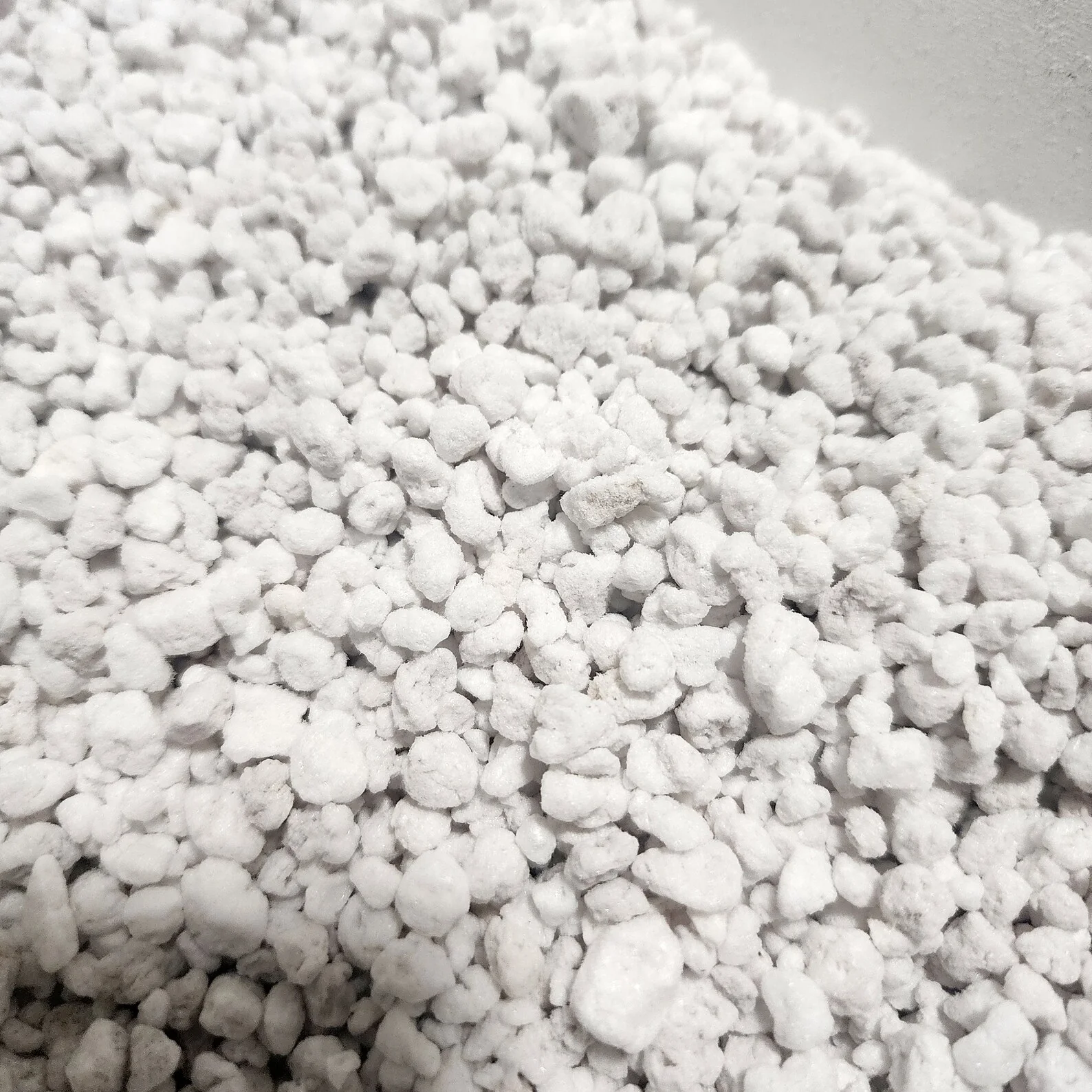 Perlite for Plants (Gulf imported) - Image 6