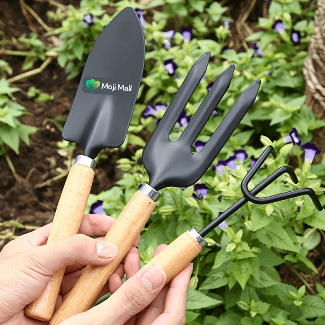 Shovels Set – Pack of 3 (Wooden Handle) - Image 4