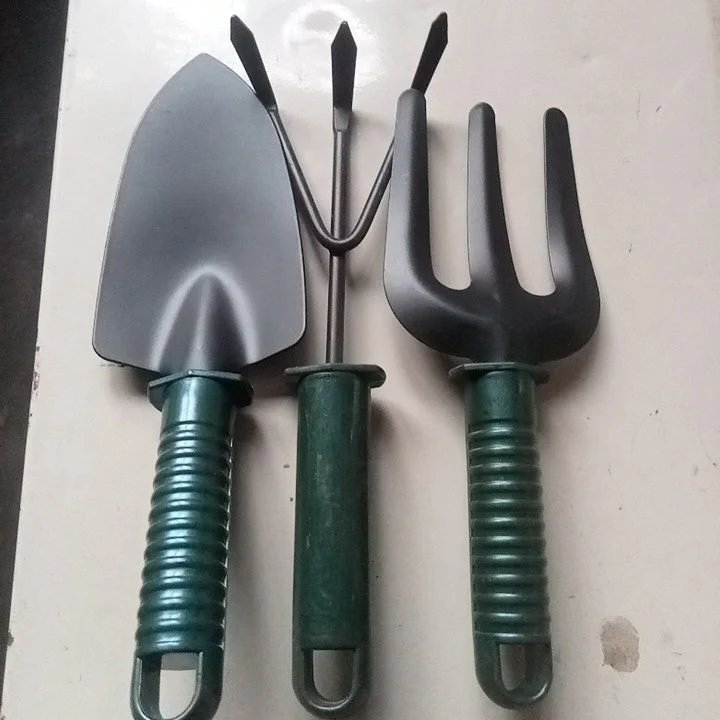 Shovels Set – Pack of 3 (Plastic Handle) - Image 3
